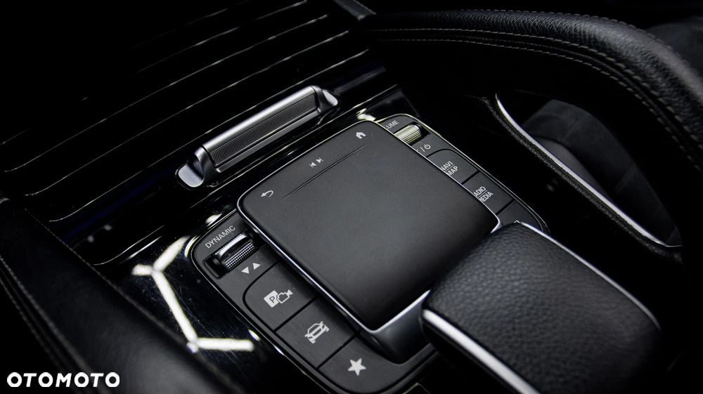 Mercedes-Benz GLE 300 d 4-Matic - 26