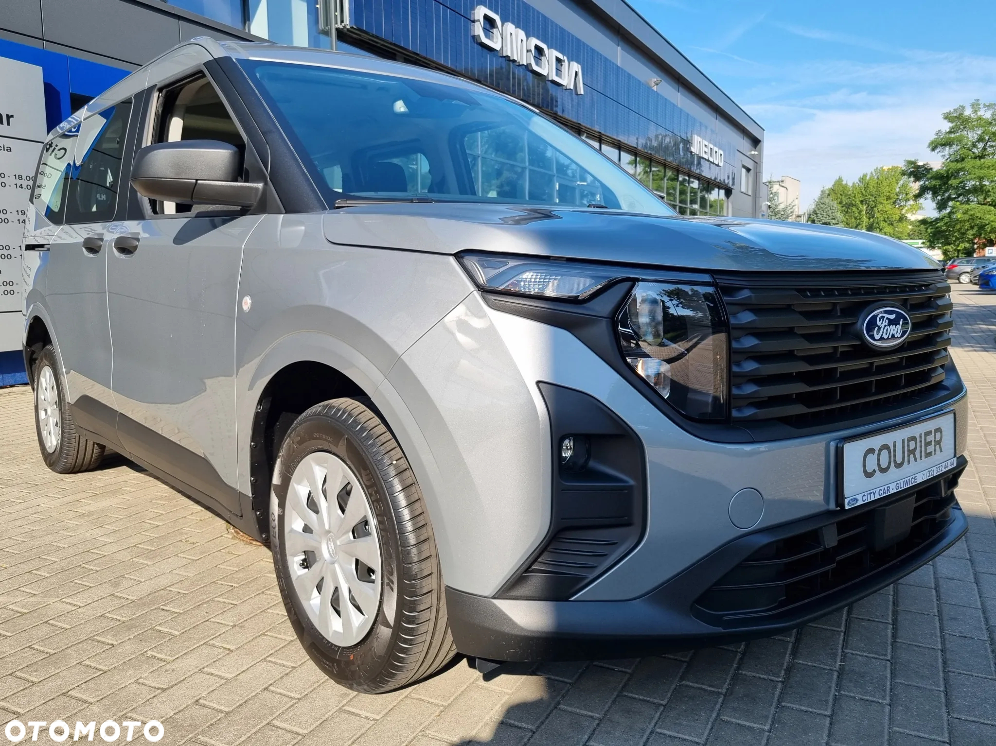 Ford Courier Tourneo - 3