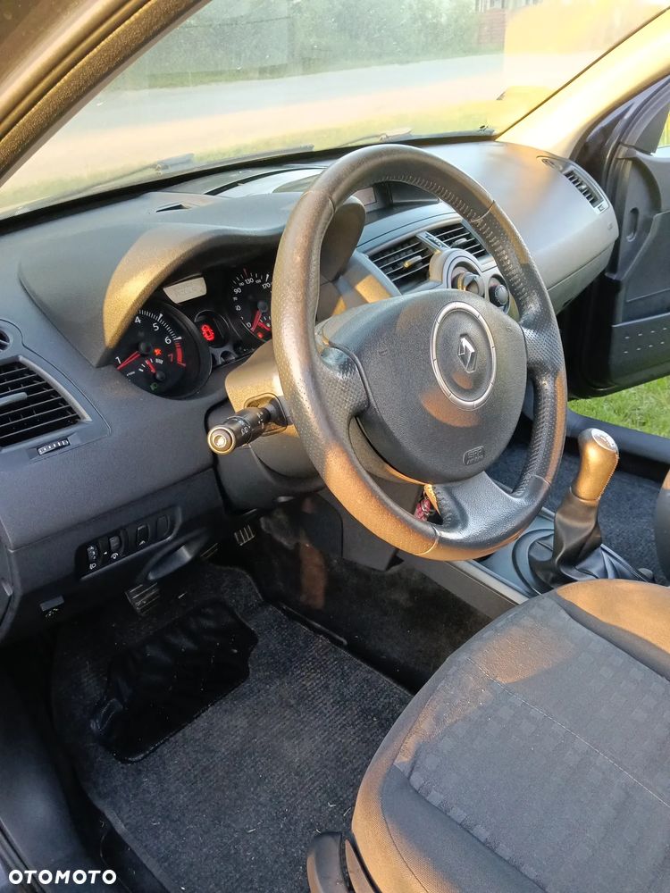 Renault Megane 1.6 16V Confort Authentique - 6