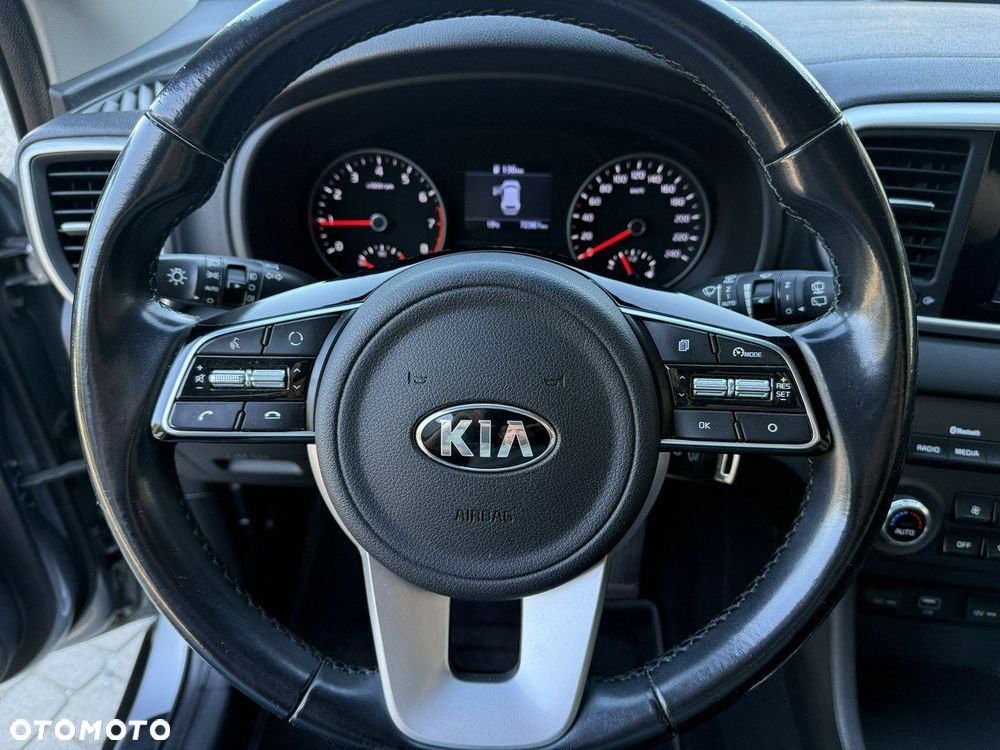 Kia Sportage - 16