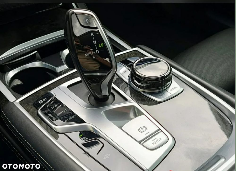 BMW Seria 7 - 7