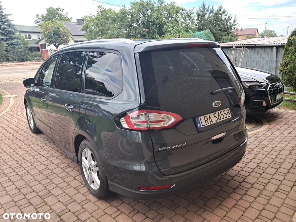 Ford Galaxy 1.5 EcoBoost S&S TITANIUM - 2