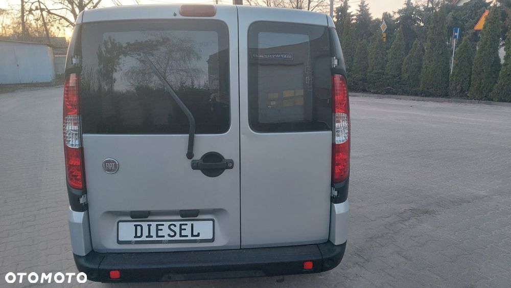 Fiat DOBLO - 8