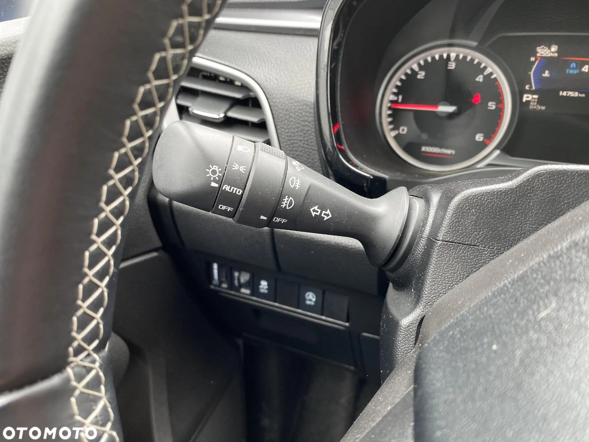 Isuzu D-Max 1.9 DC LSX - 19