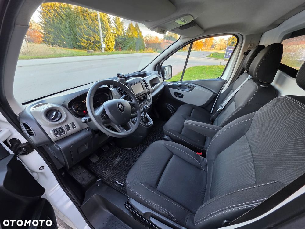 Renault trafic - 12