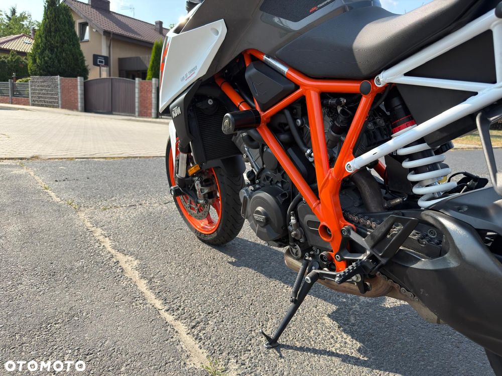 KTM Super Duke - 14