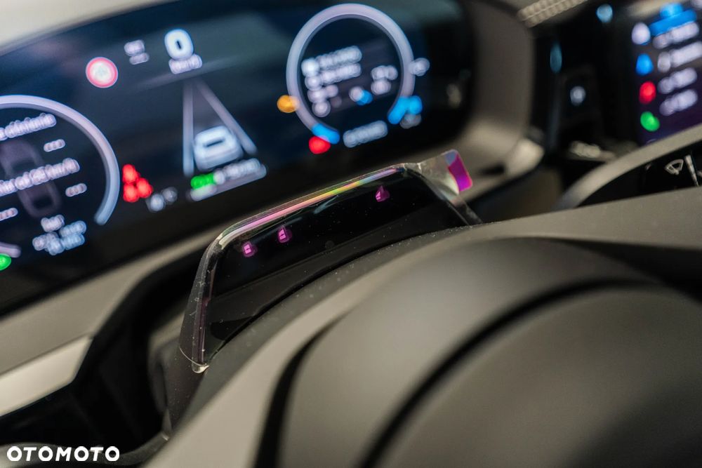 Porsche Panamera 4 E-Hybrid - 28
