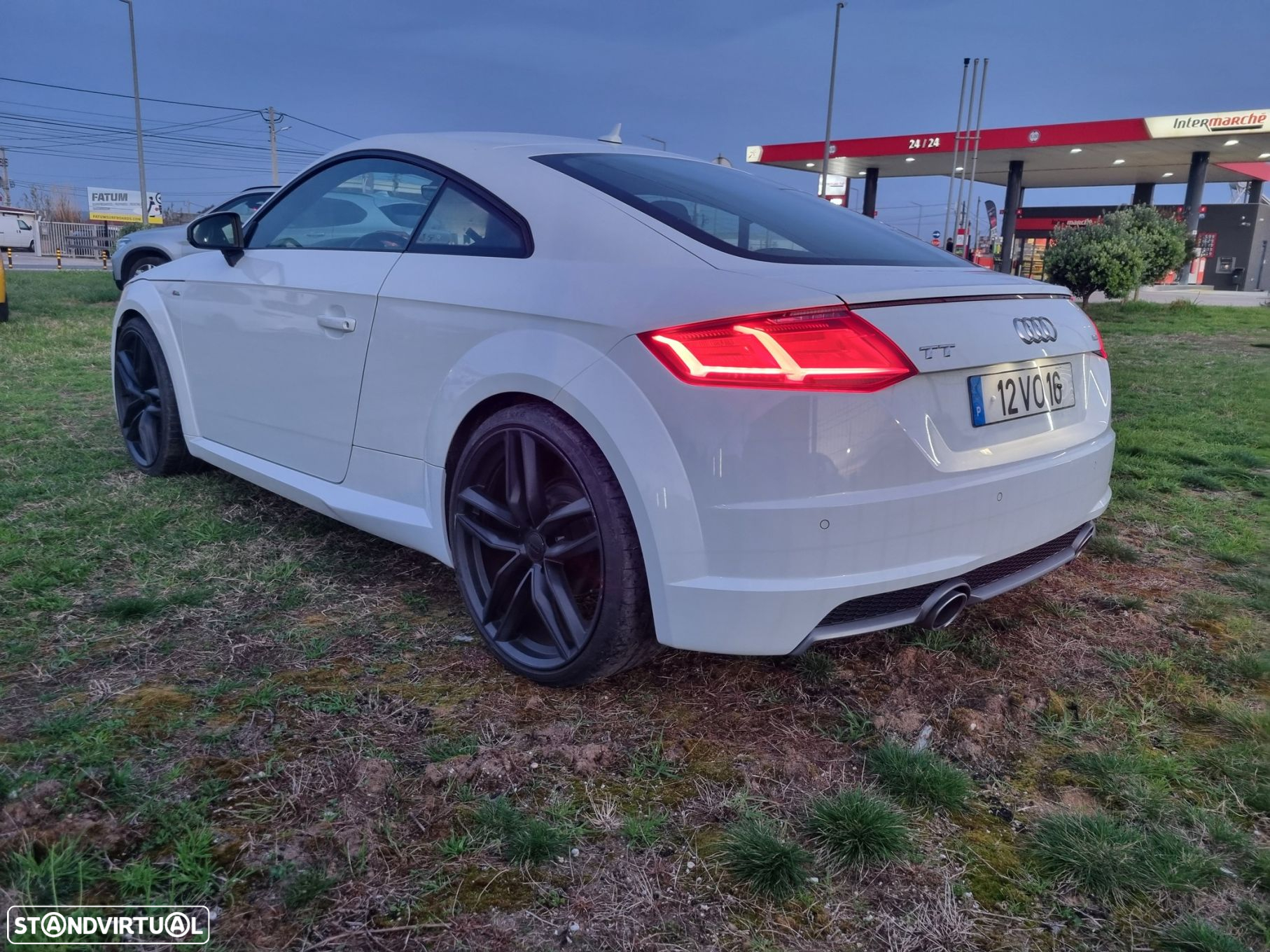 Audi TT Coupé 2.0 TDI S-line - 4