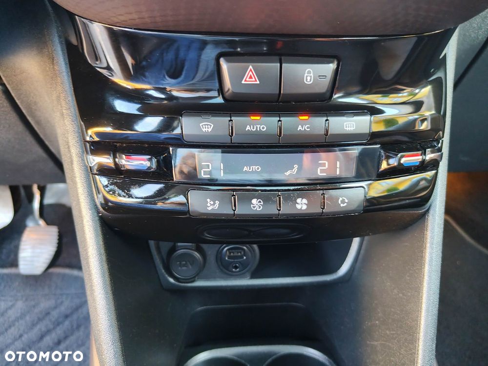 Peugeot 2008 PureTech 110 Stop&Start Allure - 30