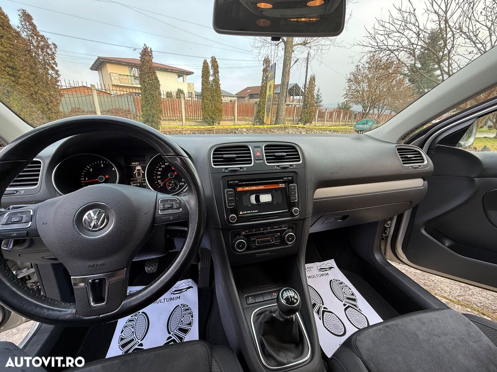 Volkswagen Golf 1.6 TDI DPF Exclusive - 6