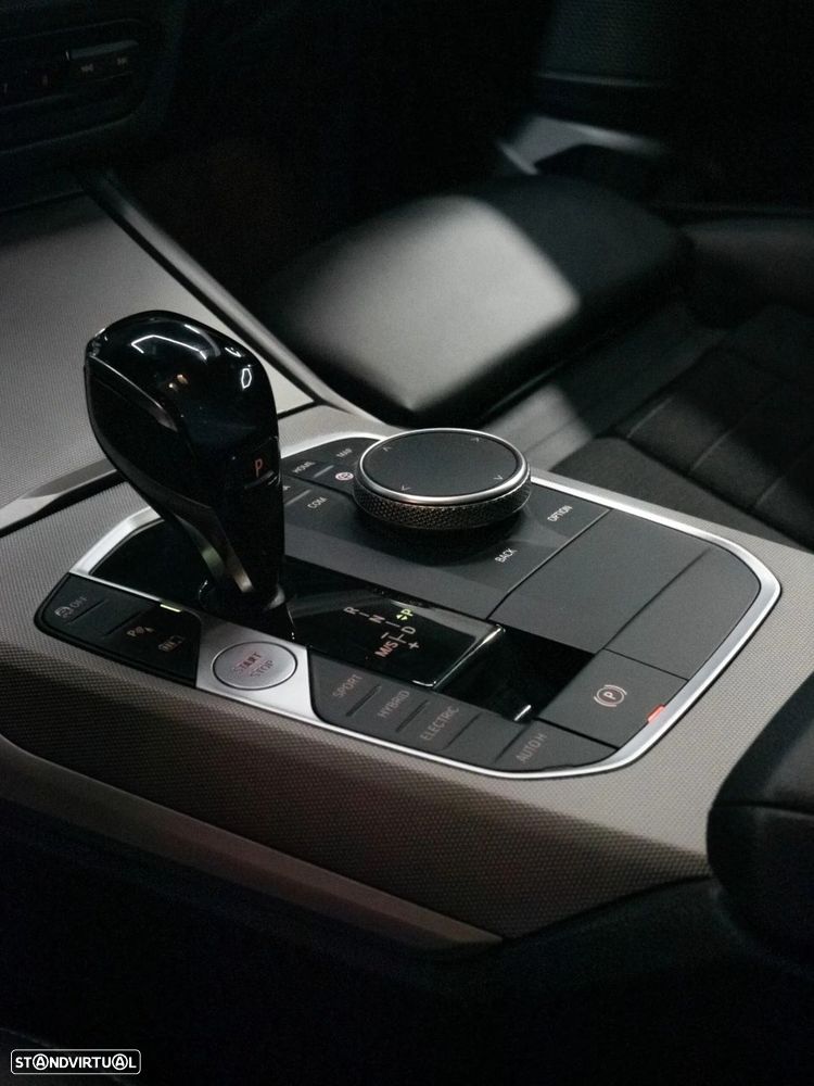 BMW 320 - 23