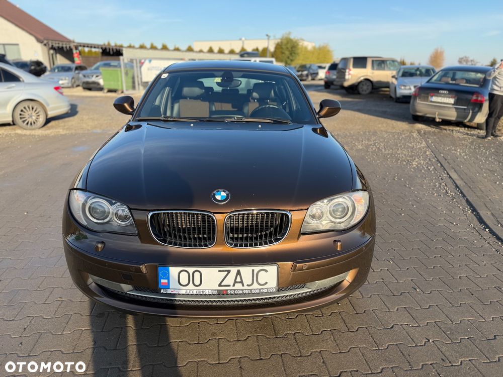 BMW Seria 1 120d - 6