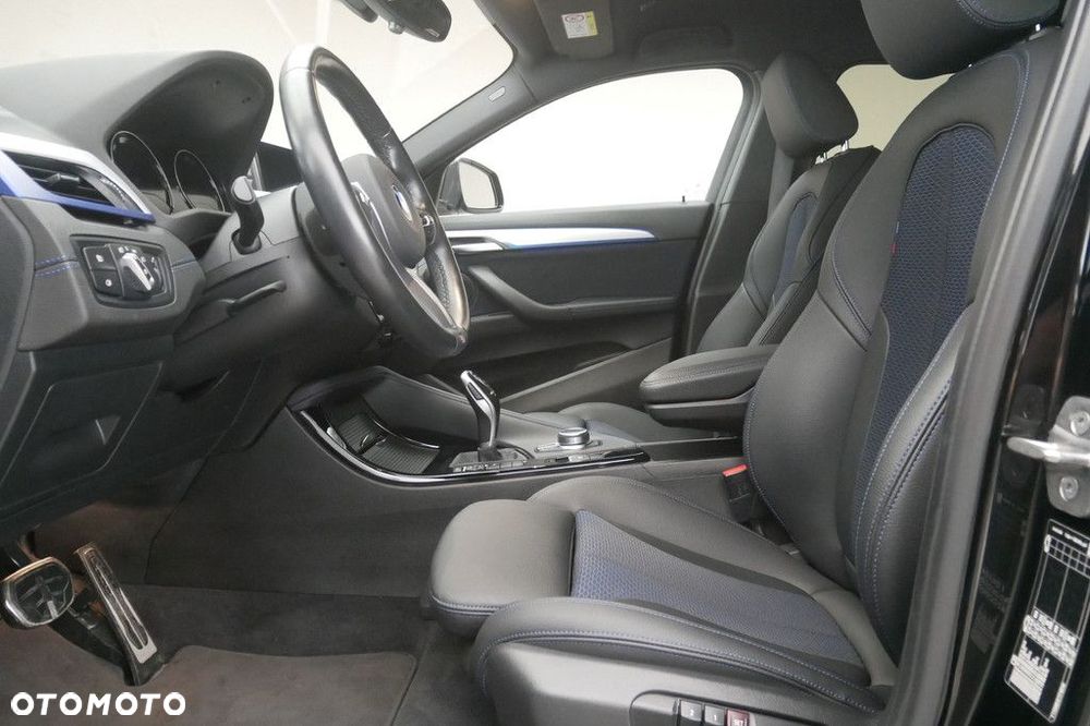 BMW X2 - 12