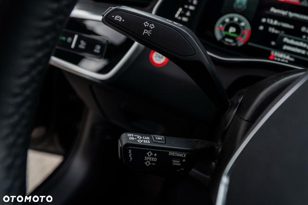 Audi A6 Avant 45 TDI quattro S tronic - 30