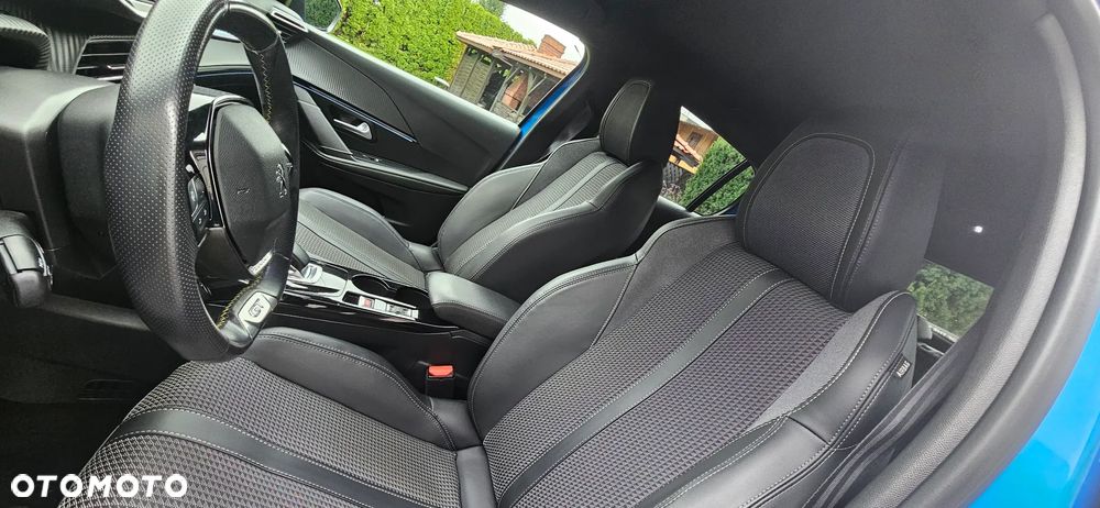Peugeot 208 Elektromotor 136 GT - 19