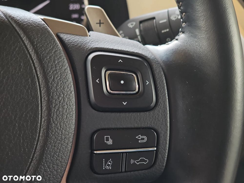 Lexus NX 300h F Impression AWD - 21