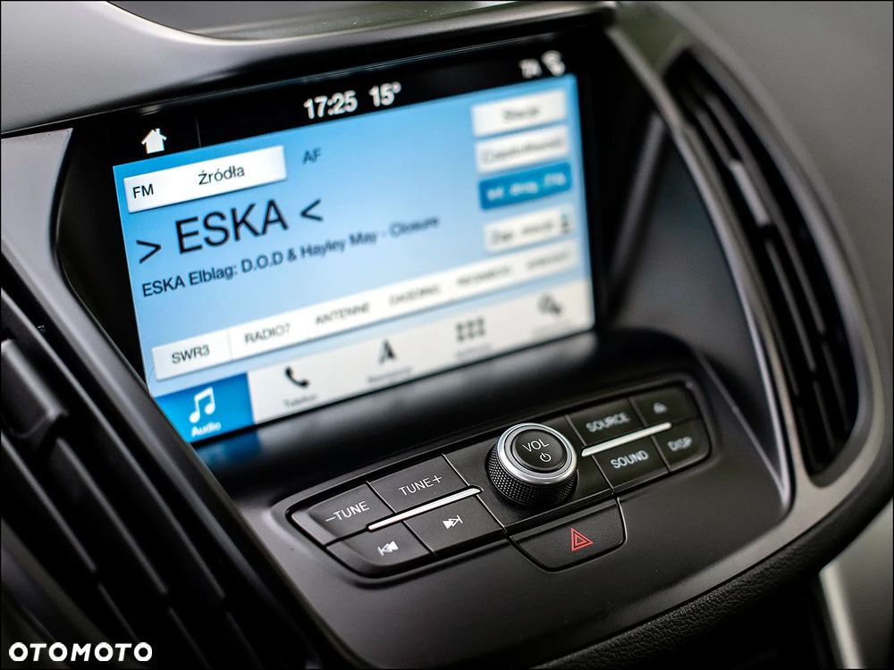 Ford Kuga - 25