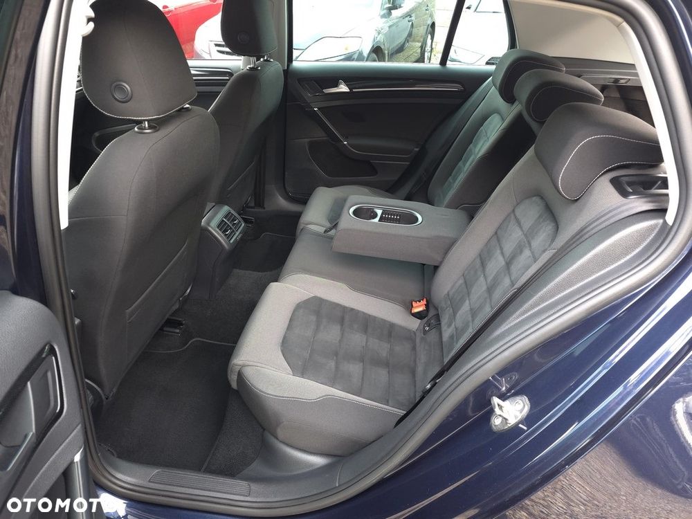 Volkswagen Golf 2.0 TDI BMT Highline DSG - 10