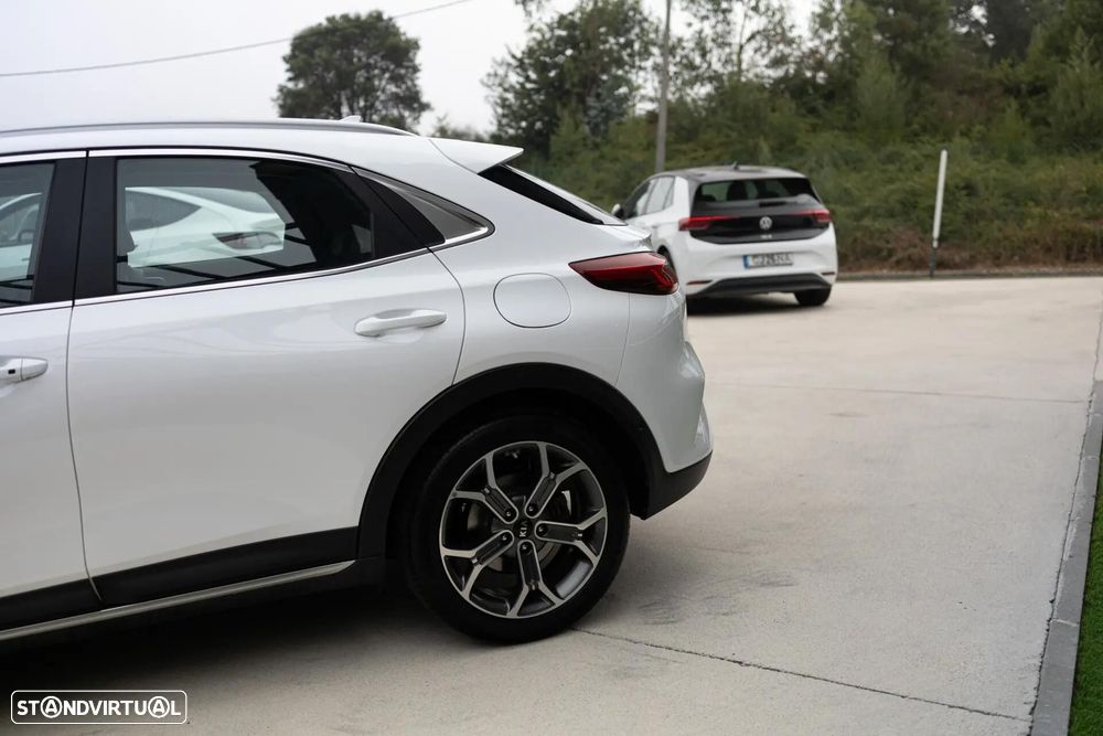 Kia XCeed 1.6 GDI DCT6 OPF PLATINUM - 10