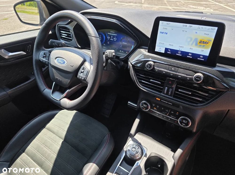 Ford Kuga 2.0 EcoBlue AWD ST-Line - 4