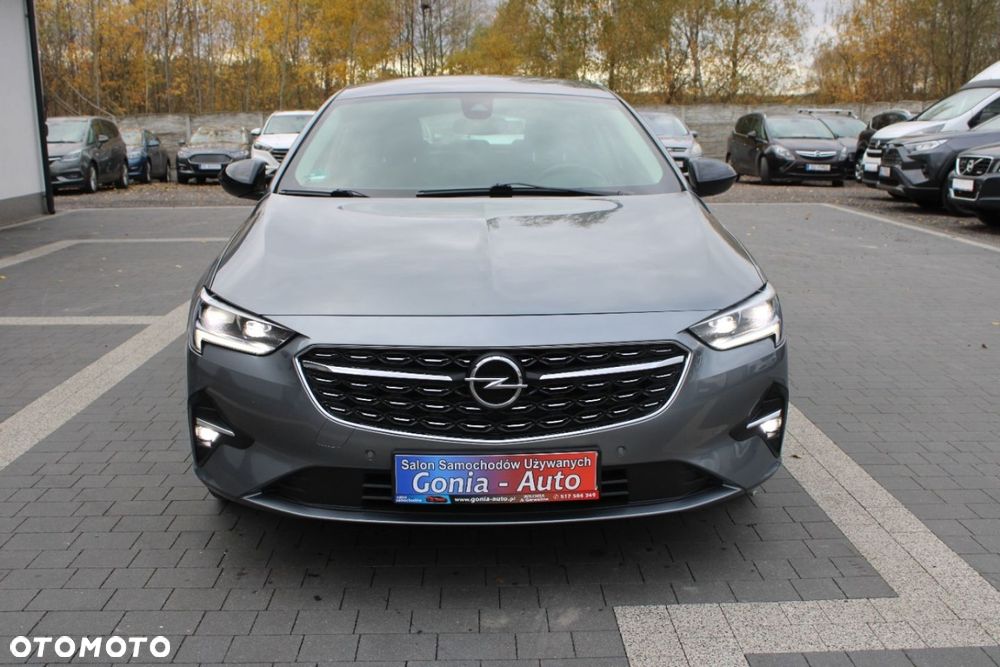 Opel Insignia - 10