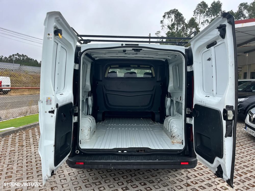 Renault TRAFIC 6 LUG LONGA DUPLA PORTA LATERAL - 7