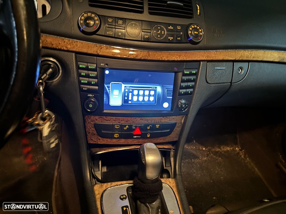 Mercedes-Benz E 220 CDi Avantgarde Aut. - 9