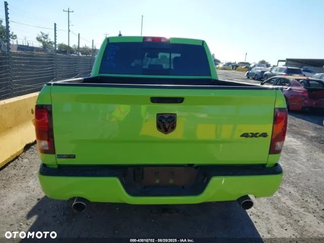 Dodge RAM 1500 5.7 4x4 - 4
