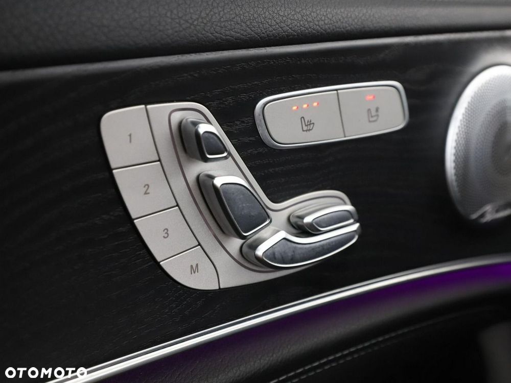 Mercedes-Benz Klasa E 300 de 9G-TRONIC AMG Line - 40