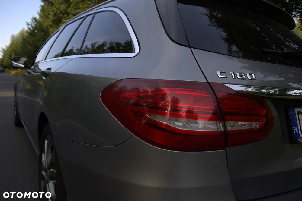 Mercedes-Benz Klasa C 180 (BlueEFFICIENCY) 7G-TRONIC Elegance - 7
