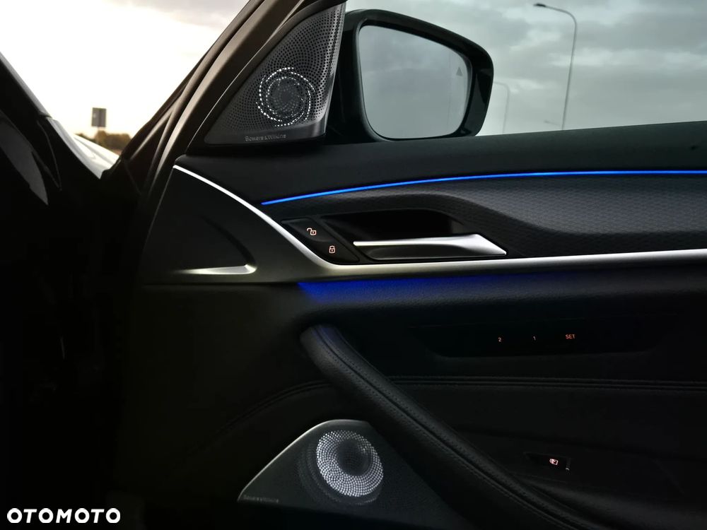 BMW Seria 5 540d xDrive M Sport Edition - 35