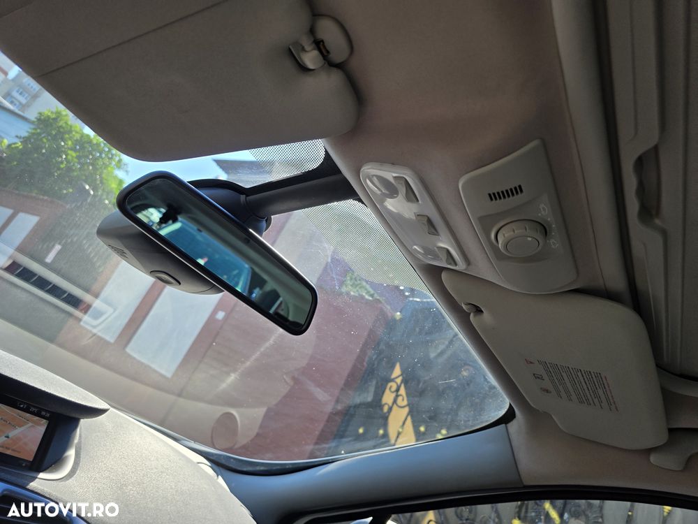RENAULT Scenic 2014 — imagine 31