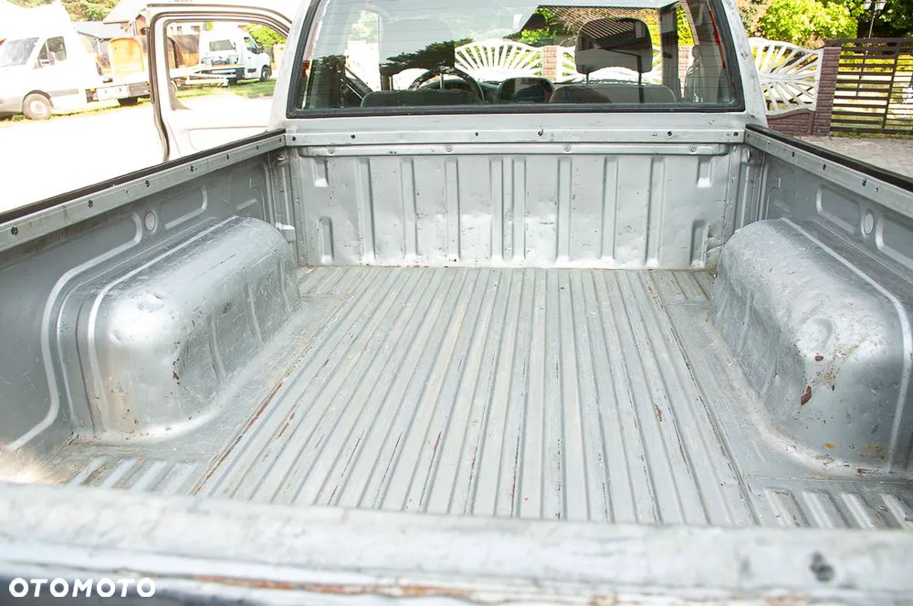 Nissan Pickup 2.5 TDi Comfort - 5