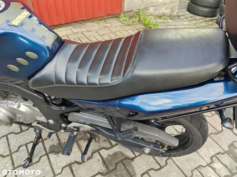 Suzuki GS - 12