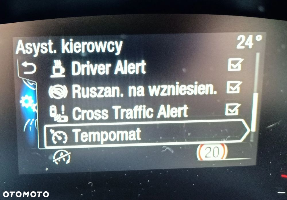 Ford Focus 2.0 EcoBlue STart-Stopp-System ST-LINE X - 22