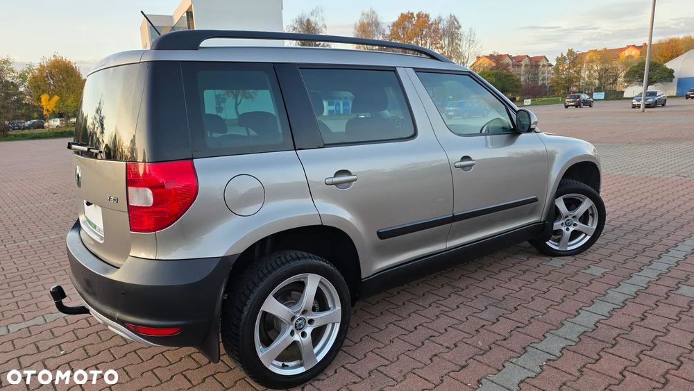 Skoda Yeti 2012 photo 4
