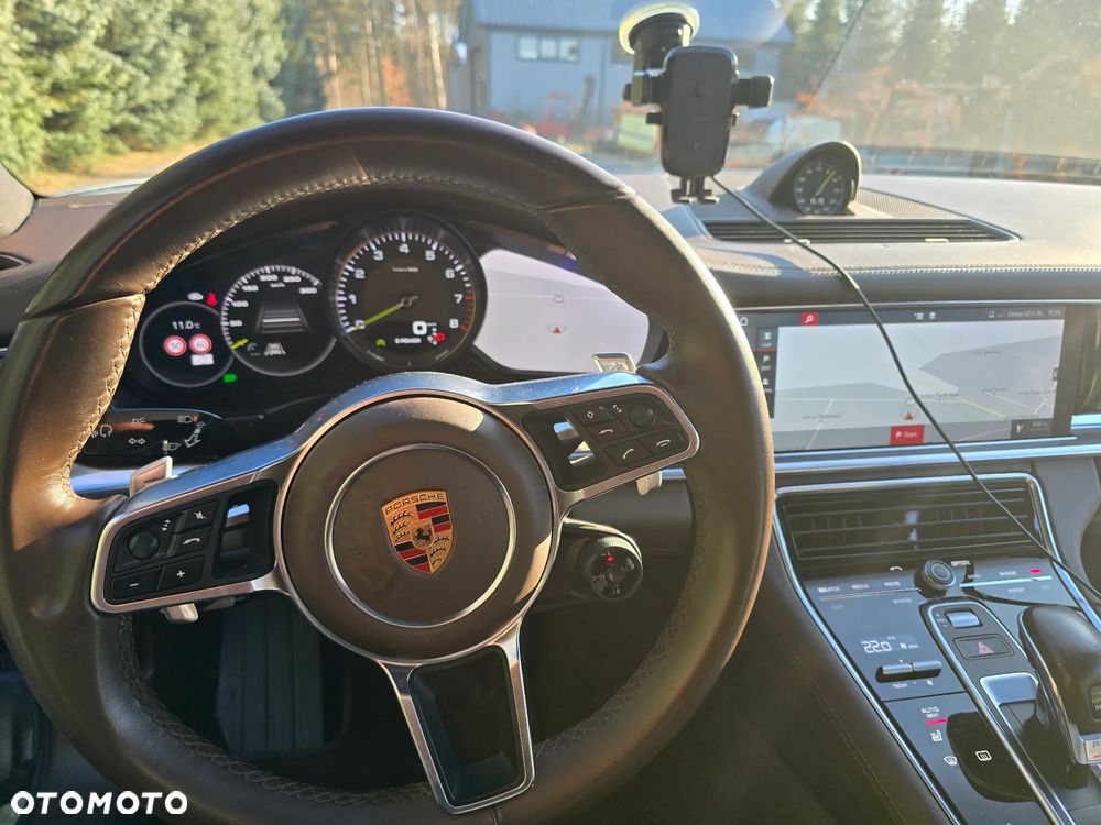 Porsche Panamera 4 - 26