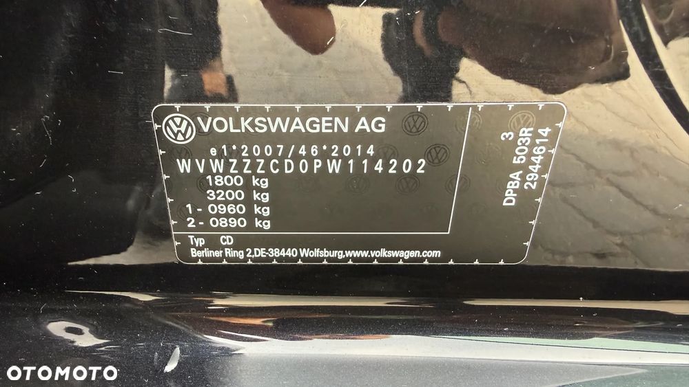 Volkswagen Golf 1.5 TSI OPF R-Line - 37