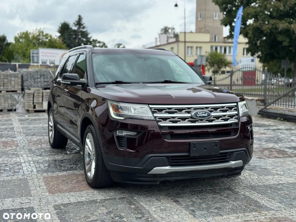 Ford Explorer - 25