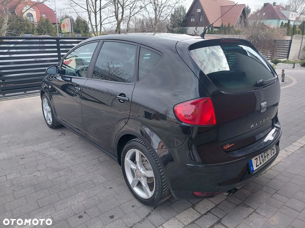 Seat Altea 2.0 FSI Sport Edition - 3