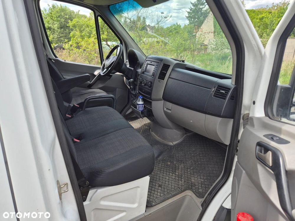 Mercedes-Benz SPRINTER - 12
