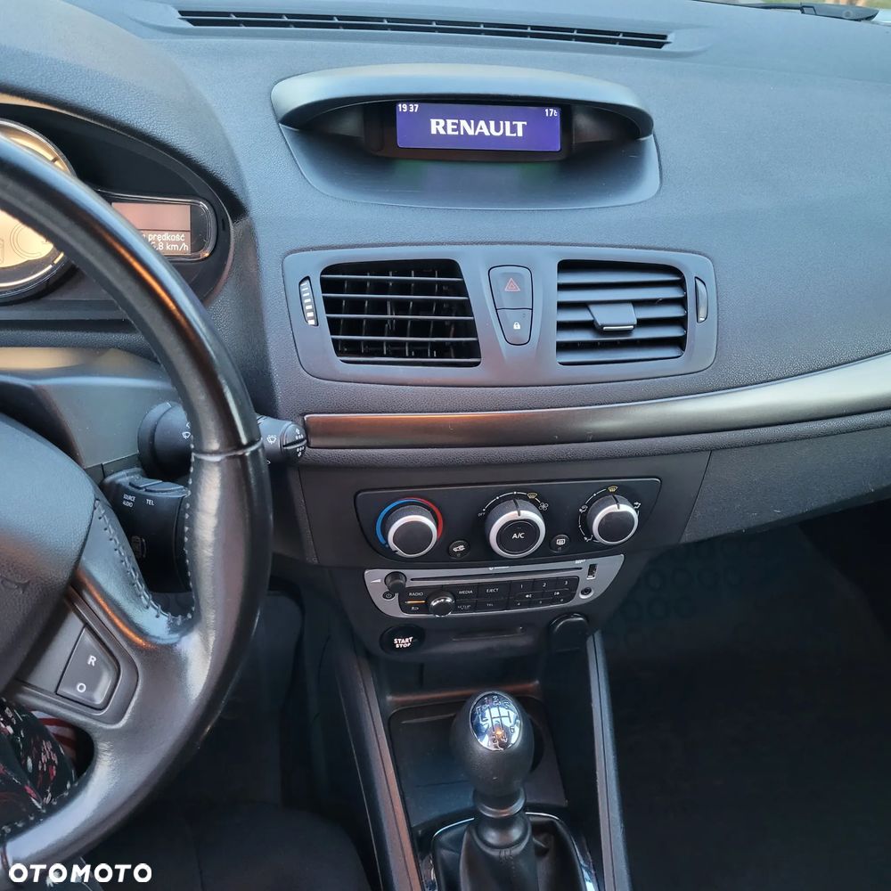 Renault Megane 1.5 dCi Limited - 15
