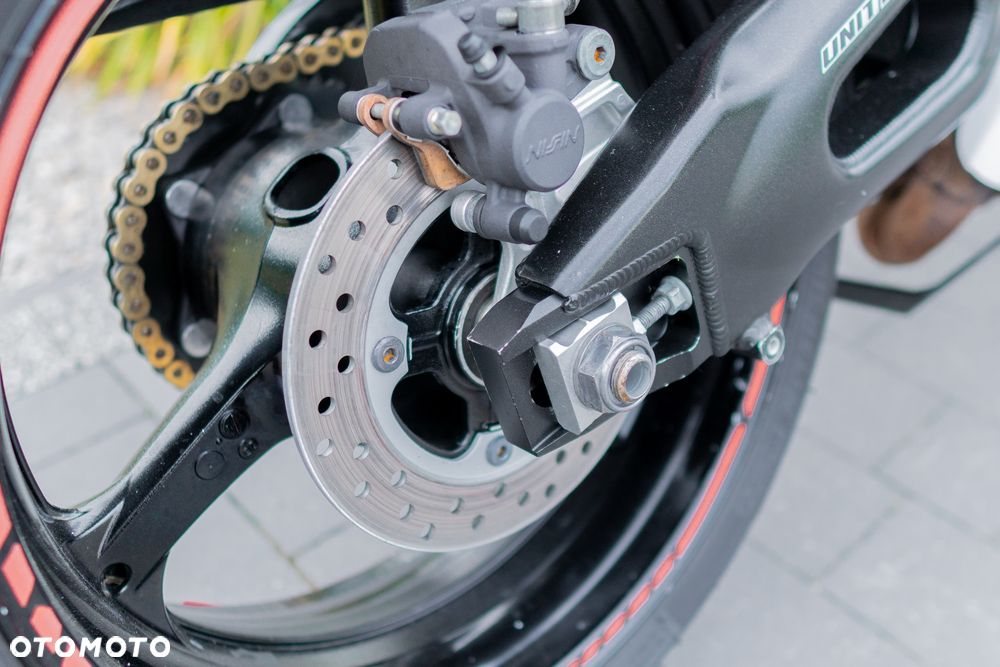 Honda CBR - 23