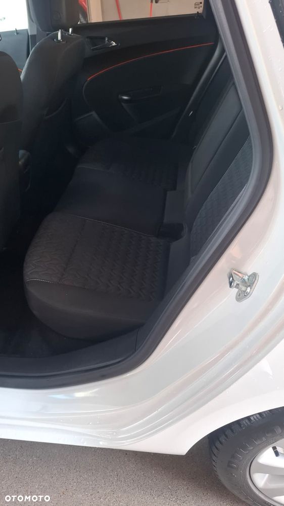 Opel Astra 1.6 Business - 8
