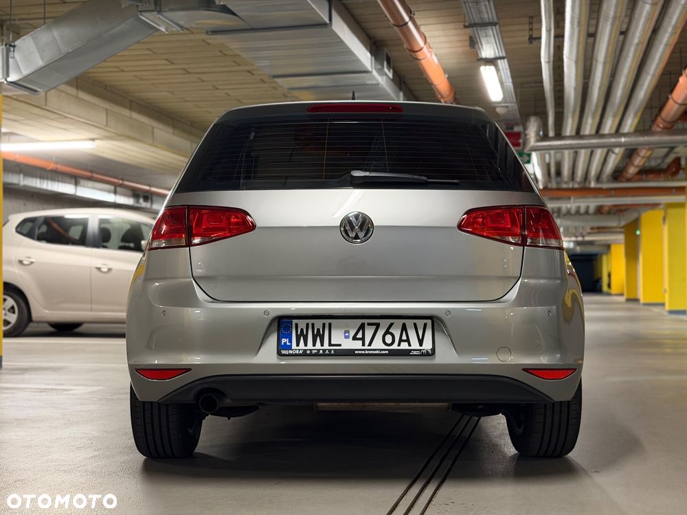 Volkswagen Golf 1.6 TDI BMT Comfortline - 12