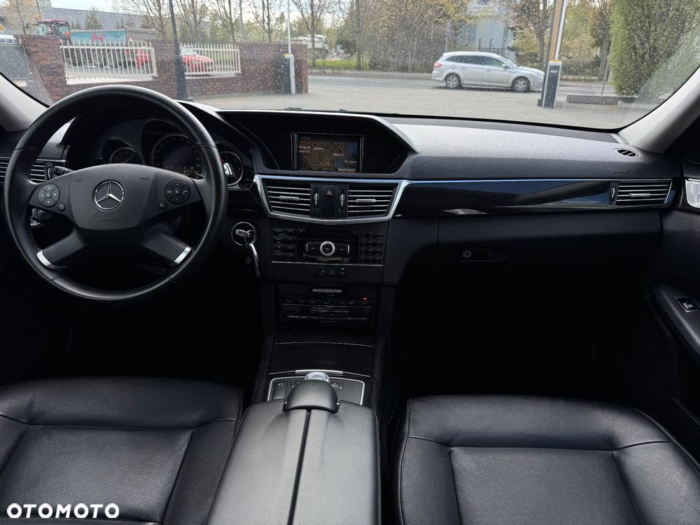 Mercedes-Benz Klasa E 220 CDI Automatik Avantgarde BusinessEDITION - 21
