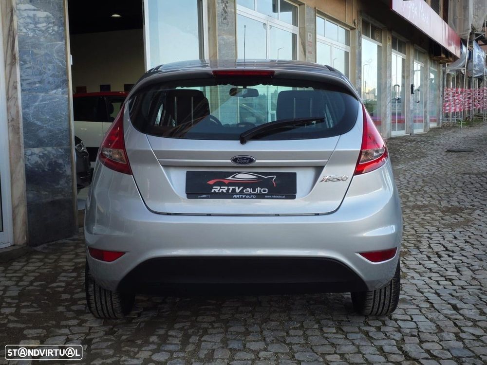 Ford Fiesta 1.25 Trend - 14