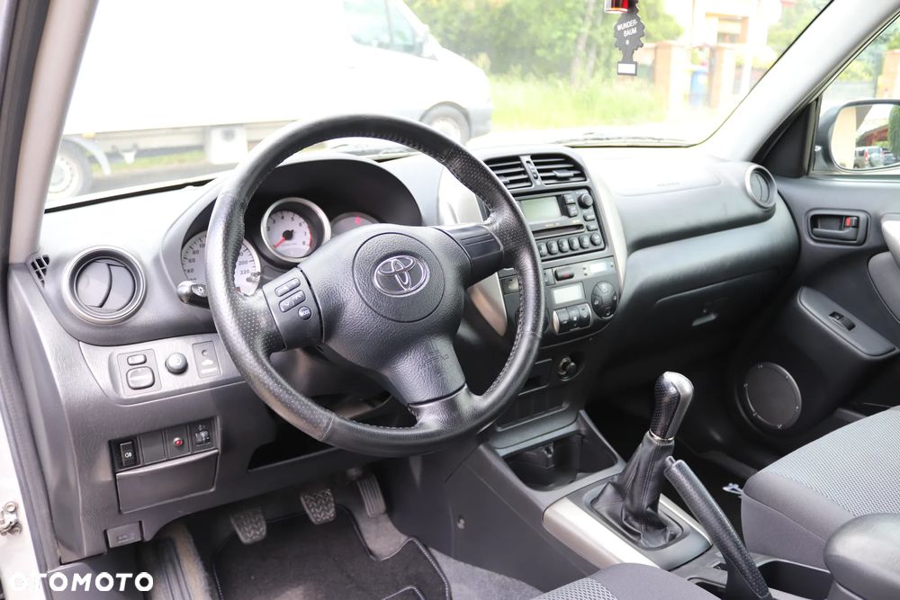 Toyota RAV4 4x4 - 21