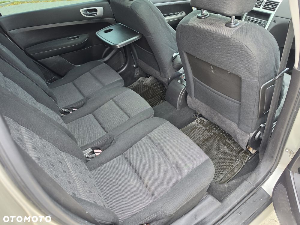 Peugeot 307 - 7