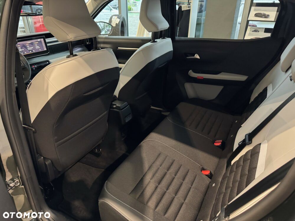 Citroën C3 Aircross ver-1-2-mhev-max-edct6 - 10